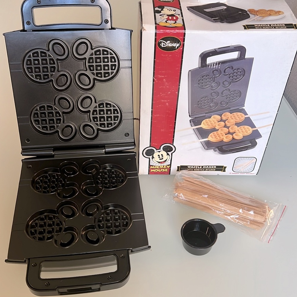 Mickey Mouse Mini Waffle Maker NWOT